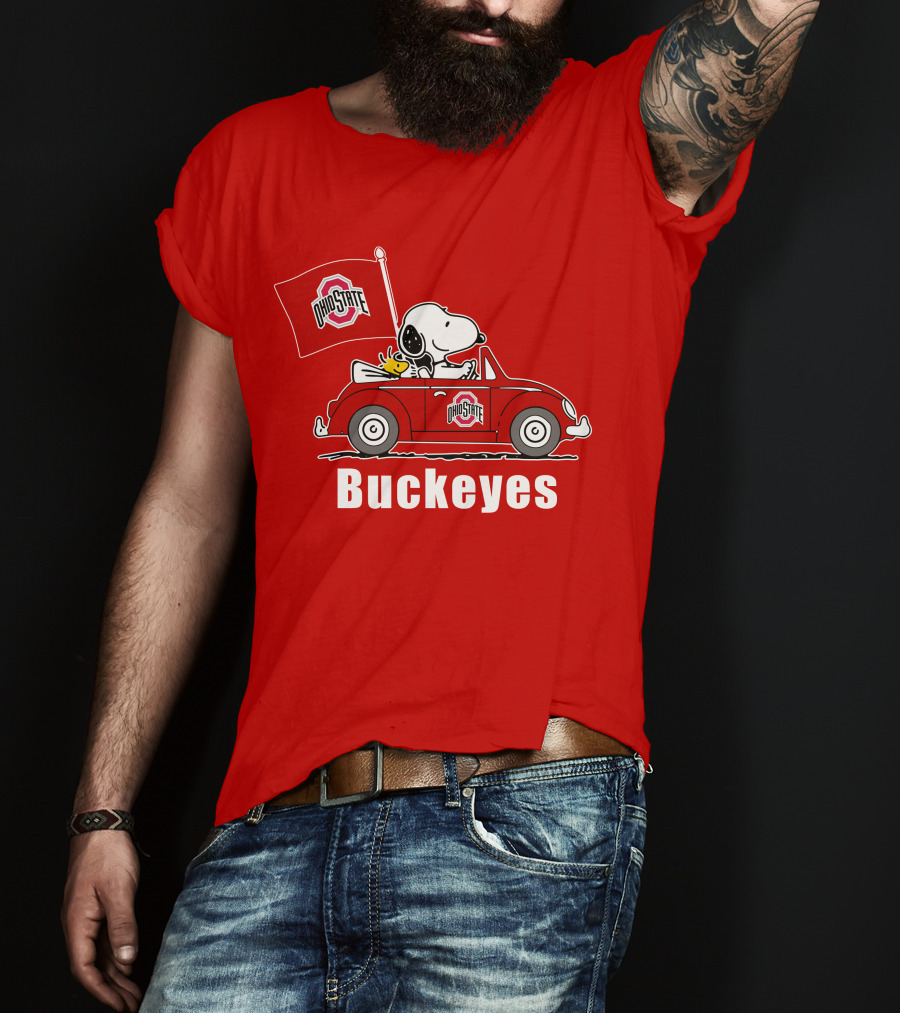 Ohio State Buckeyes Snoopy In Red Car With Flag T-Shirt