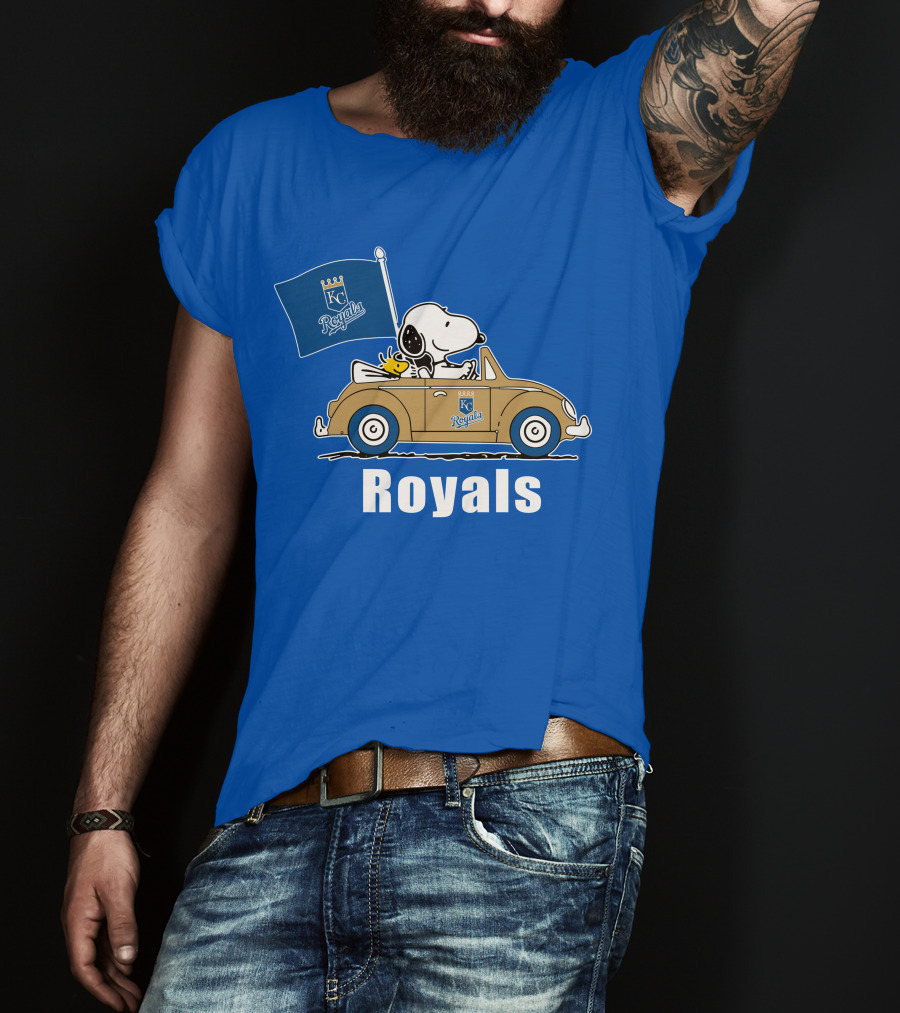 Royals Snoopy KC Royals Flag Peanuts Car T-Shirt