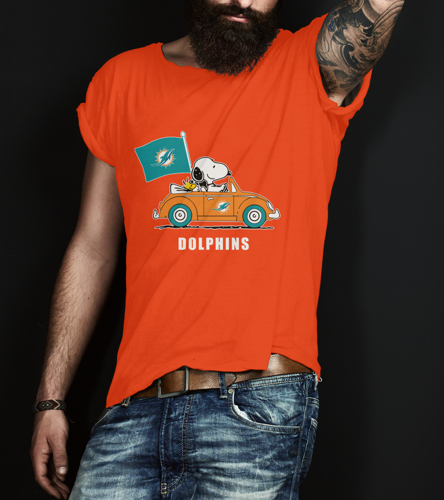 Miami Dolphins Snoopy Woodstock Driving Car Flag T-Shirt