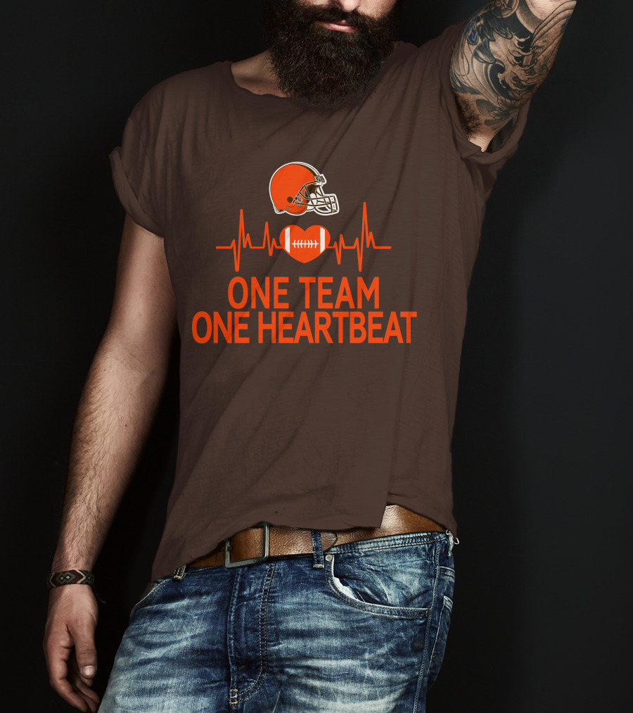 Cleveland Browns Football Helmet One Team One Heartbeat T-Shirt