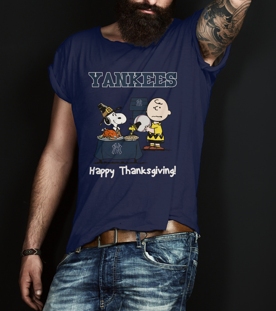 Yankees Snoopy Charlie Brown Happy Thanksgiving T-Shirt