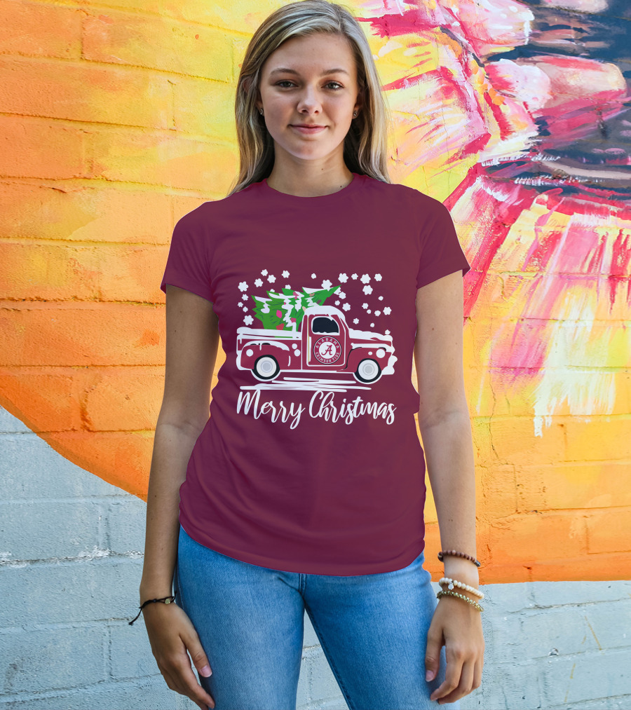 Merry Christmas Alabama Crimson Tide Vintage Truck Snowy Tree T-Shirt