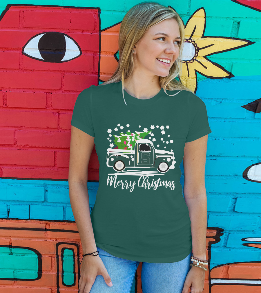 Merry Christmas Michigan State Spartans Vintage Car With Christmas Tree T-Shirt