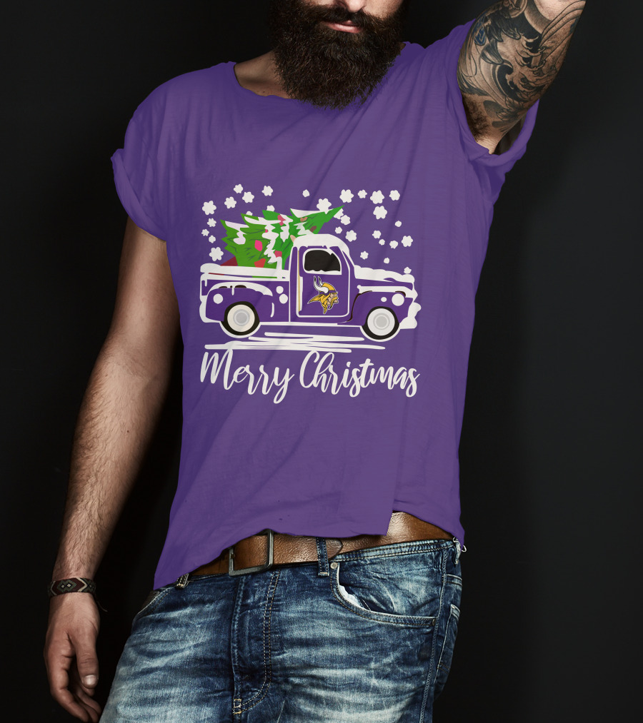 Merry Christmas Minnesota Vikings Vintage Car With Christmas Tree T-Shirt