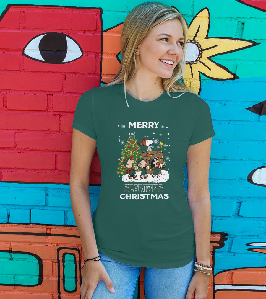 Merry Spartans Christmas Michigan State Peanuts Christmas Tree T-Shirt