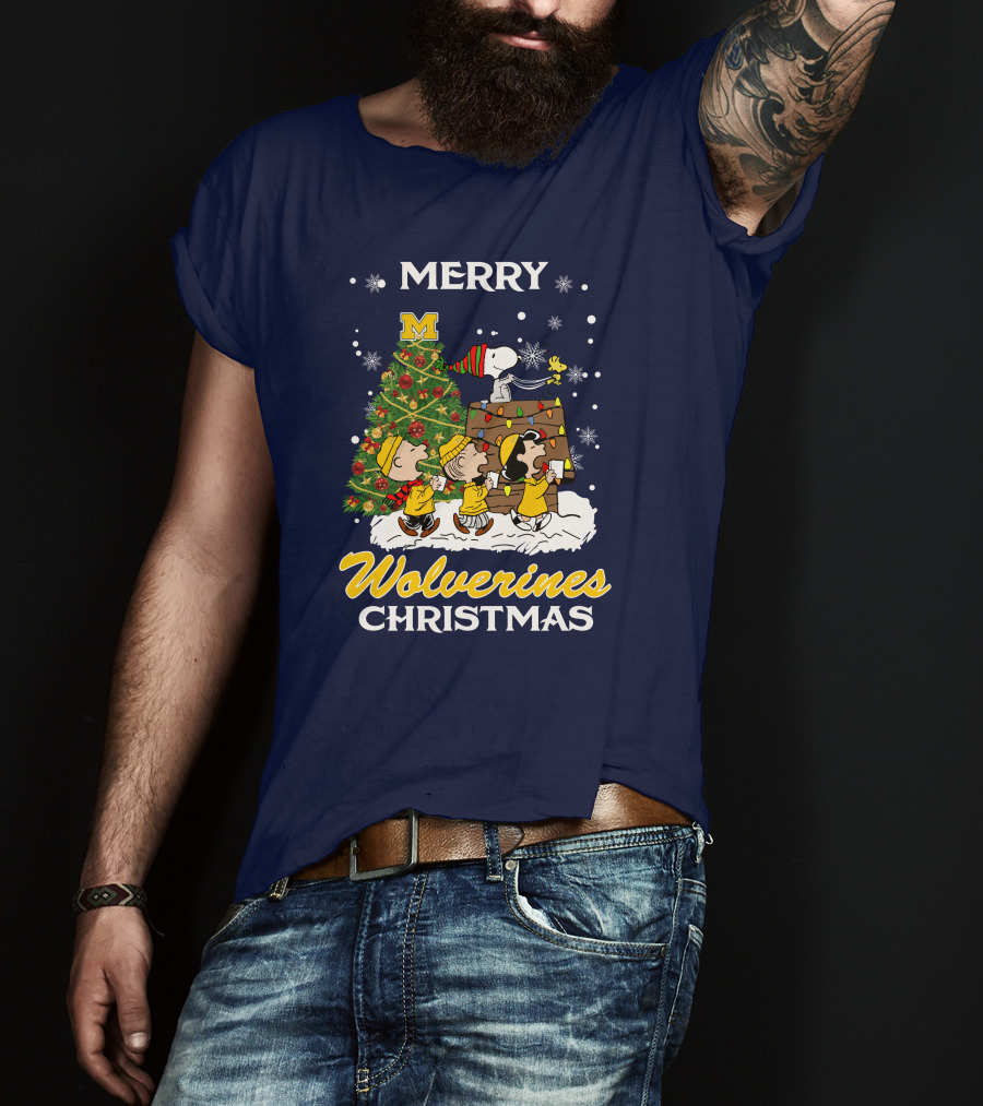 Merry Wolverines Christmas Peanuts Tree Celebration T-Shirt