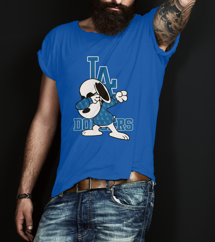 Los Angeles Dodgers Snoopy Dabbing LA T-Shirt
