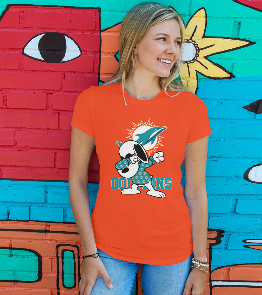Miami Dolphins Snoopy Dabbing T-Shirt