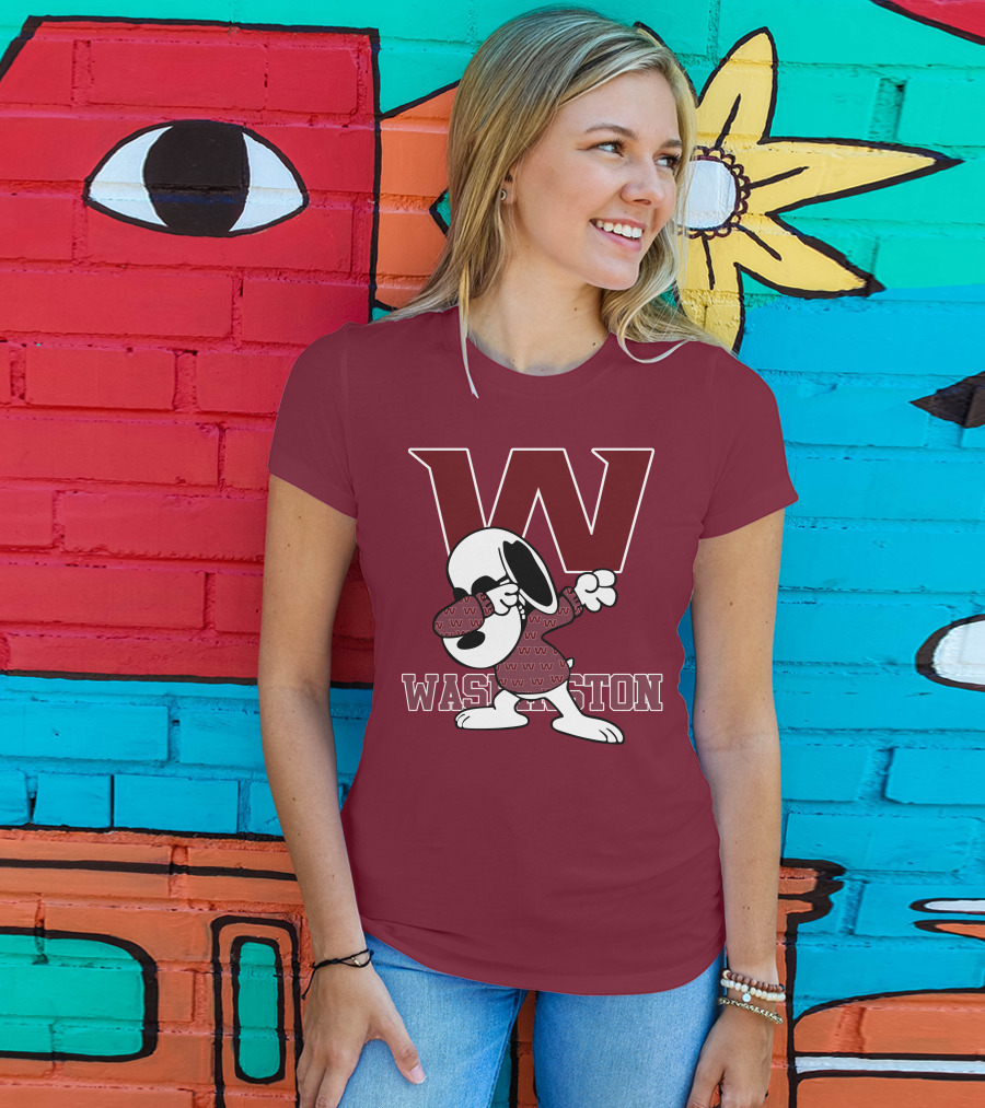 Washington Snoopy Dabbing With W T-Shirt