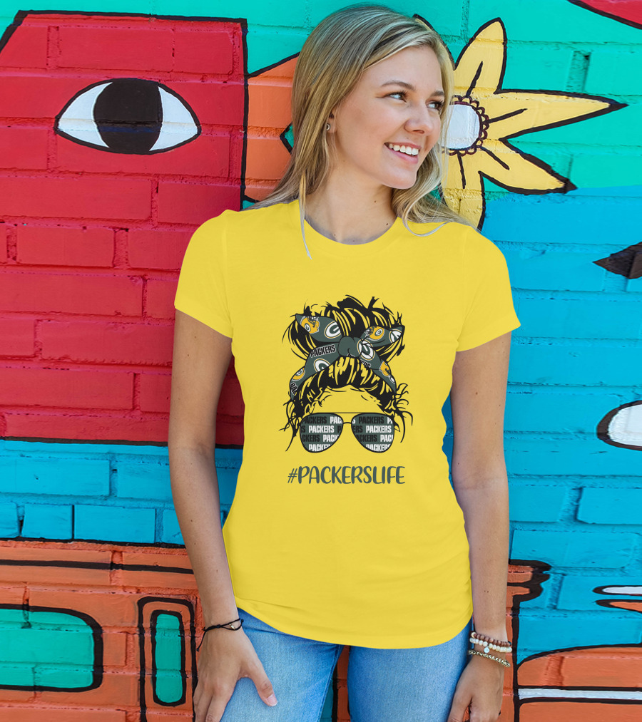 PACKERSLIFE Messy Bun Girl With Packers Headband And Glasses T-Shirt