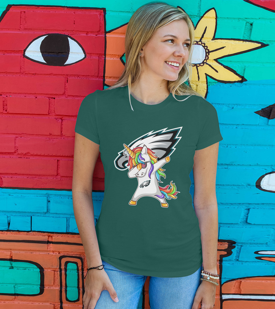 Philadelphia Eagles Unicorn Dabbing Rainbow Mane T-Shirt