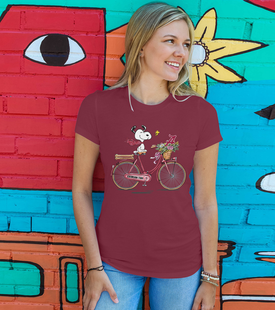 Alabama Crimson Tide Snoopy On Bicycle With Flowers And Woodstock T-Shirt
