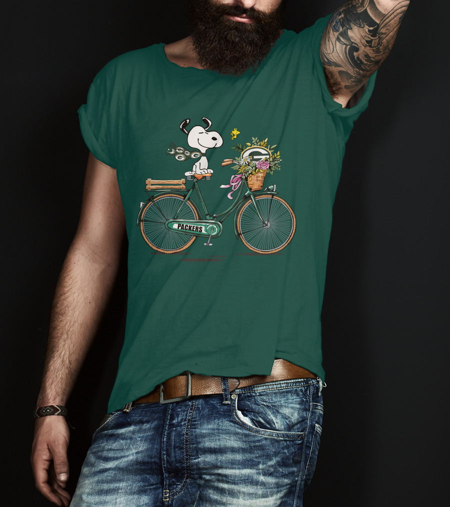Packers Snoopy On Bicycle With Flowers And Woodstock T-Shirt