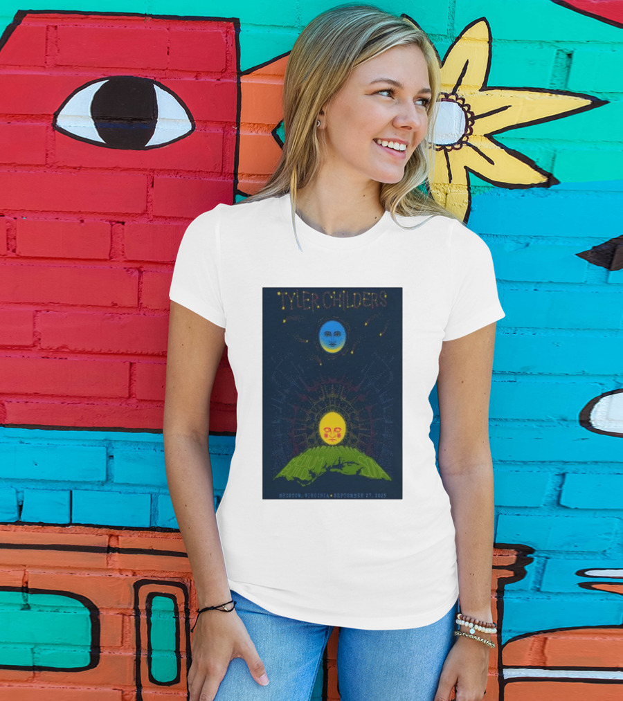 Tyler Childers Bristow Virginia September 27 2025 Medium Build Sola Blue Moon Yellow Sun T-Shirt