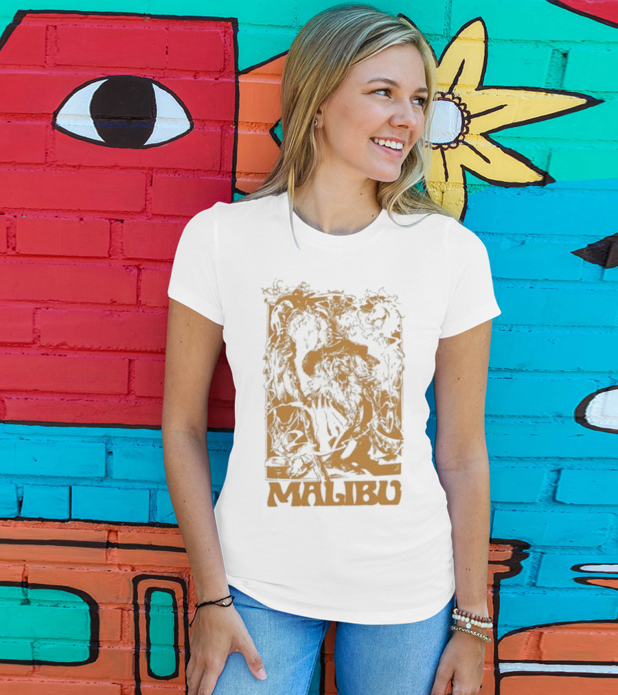 Malibu Wizard Mystical Floral Art Vintage Style T-Shirt