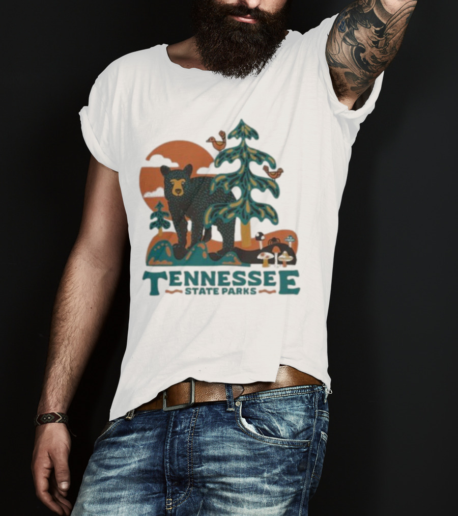 Tennessee State Parks Bear Nature Scene And Forest Wildlife T-Shirt