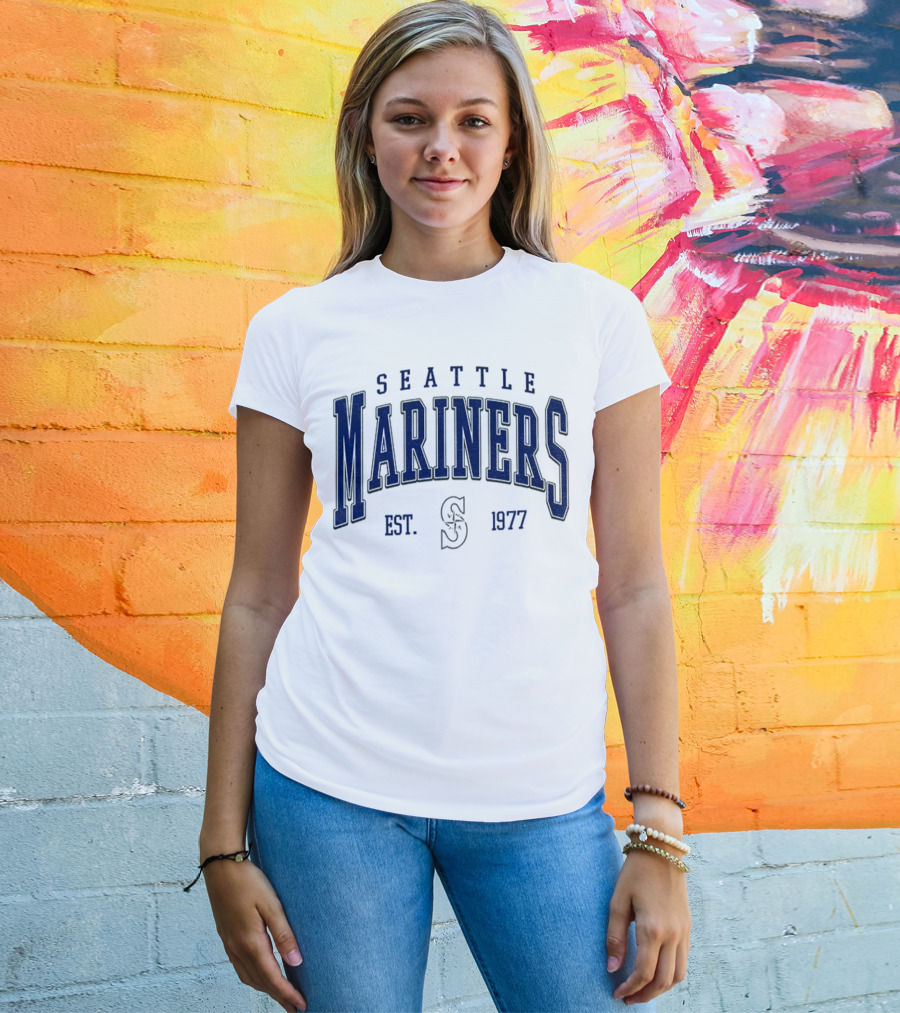 Seattle Mariners Est 1977 Vintage MLB Baseball T-Shirt