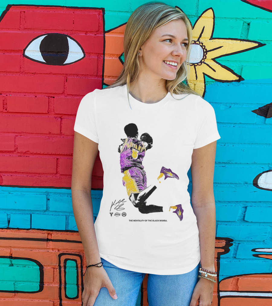 Los Angeles Lakers Kobe Bryant Black Mamba Mentality Purple Gold Signature 8 T-Shirt