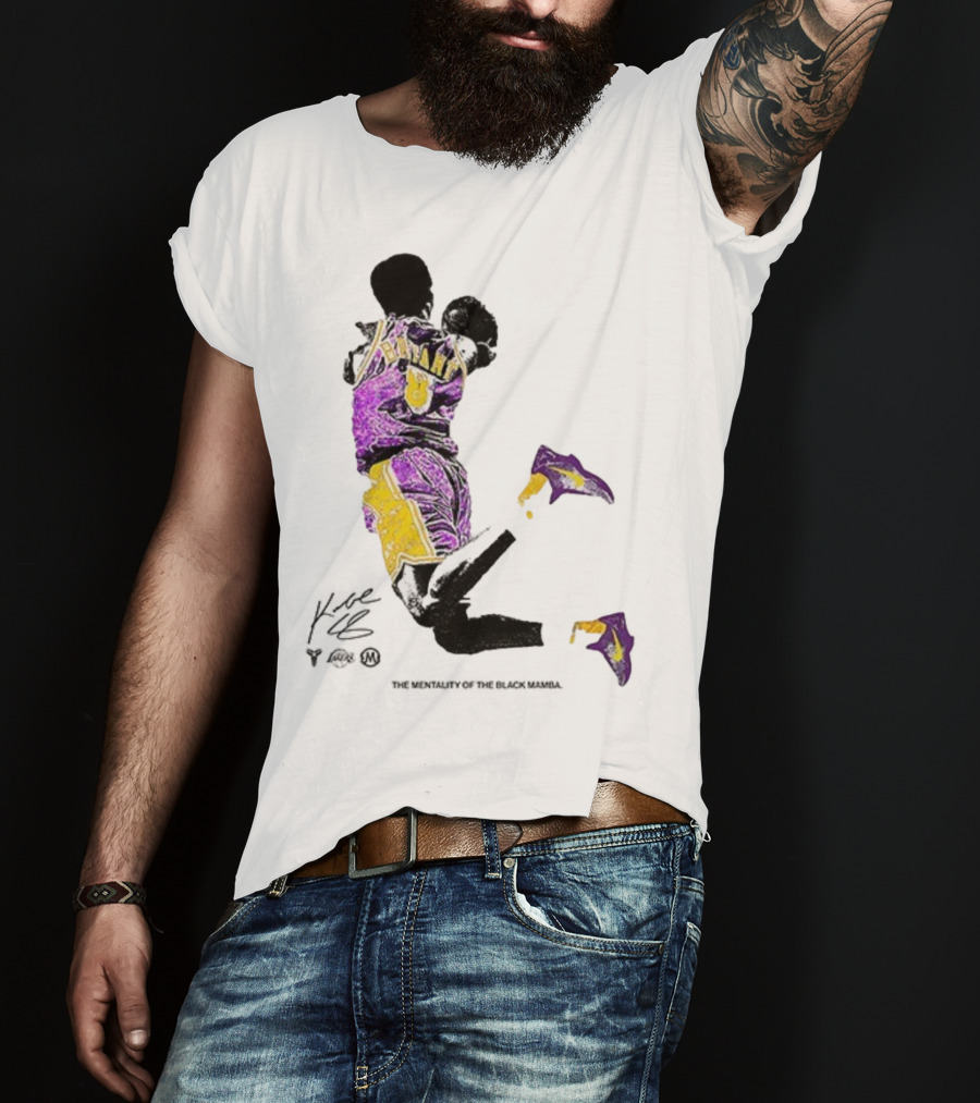 Los Angeles Lakers Kobe Bryant Black Mamba Mentality Purple Gold Signature 8 T-Shirt