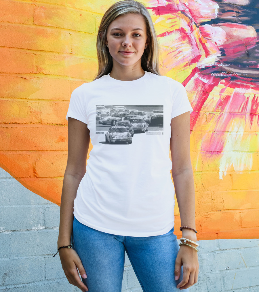 Period Correct Carrera Car Rennen DTM Labatt Euroteam Automobil 1992 1993 Classic Retro Racing Scene T-Shirt