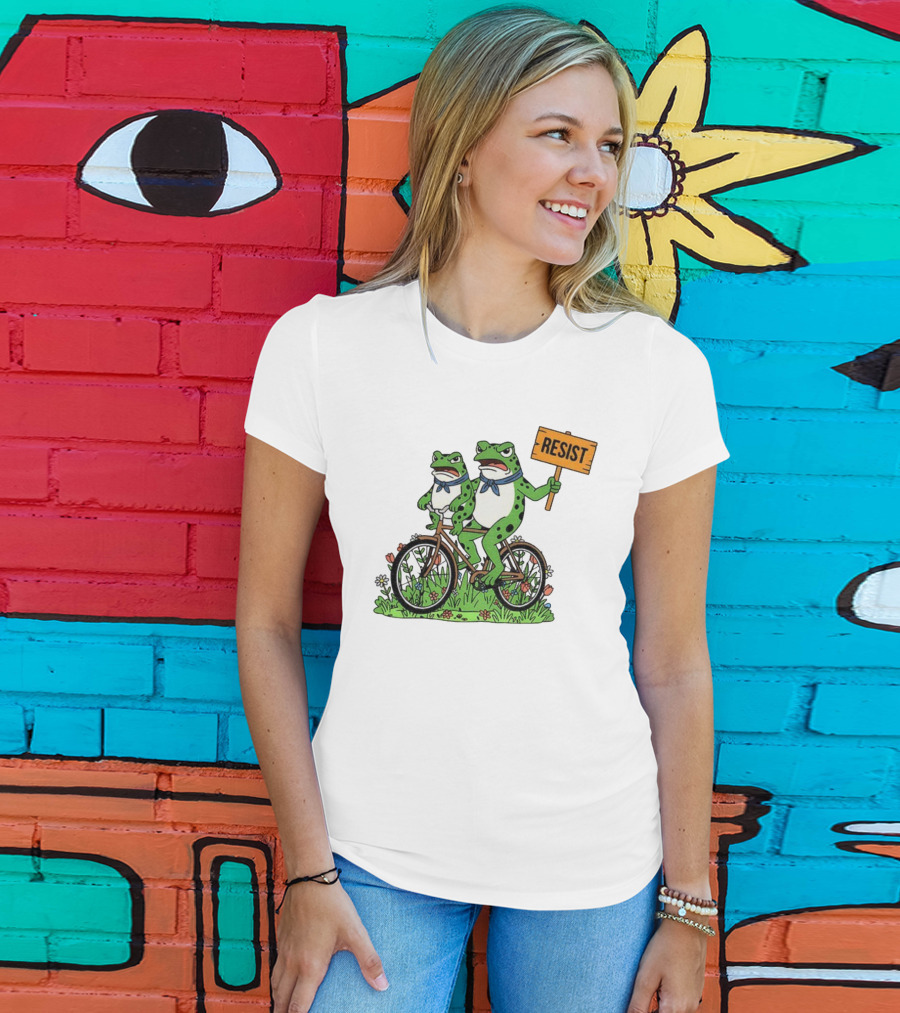 Frog On Bike Resist Protest Sign Portland Garden Scene T-Shirt