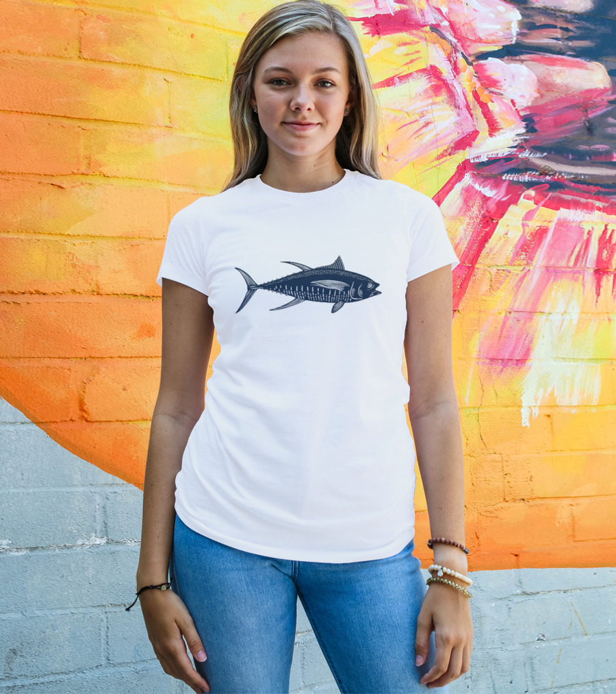 Dustin Lynch Fish In The Sea Charters Blue In The Sky Ocean Adventure T-Shirt