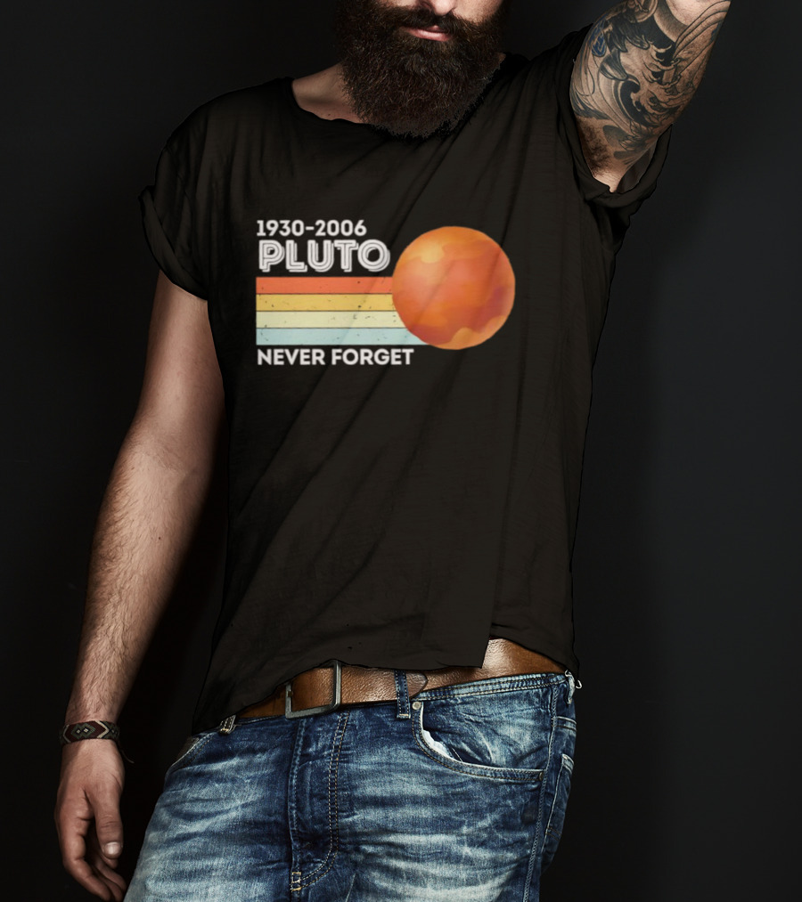 Pluto Never Forget 1930 2006 Vintage Retro Planet Tribute T-Shirt