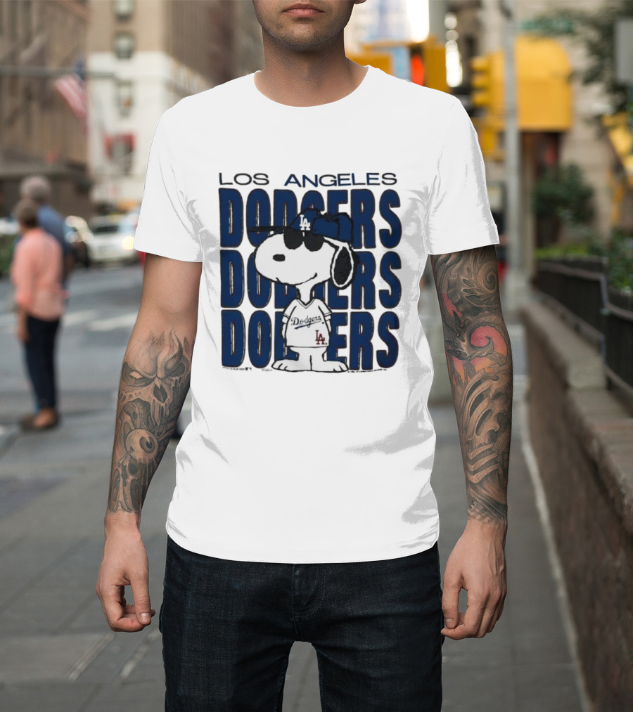 Snoopy Los Angeles Dodgers Jersey Vintage Style T-Shirt