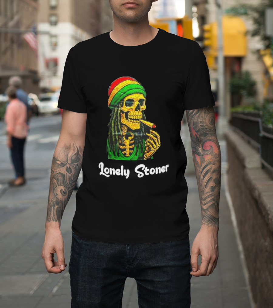 Lonely Stoner Dreadlocked Skull Smoking Rasta Colors T-Shirt