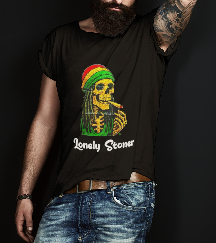 Lonely Stoner Dreadlocked Skull Smoking Rasta Colors T-Shirt