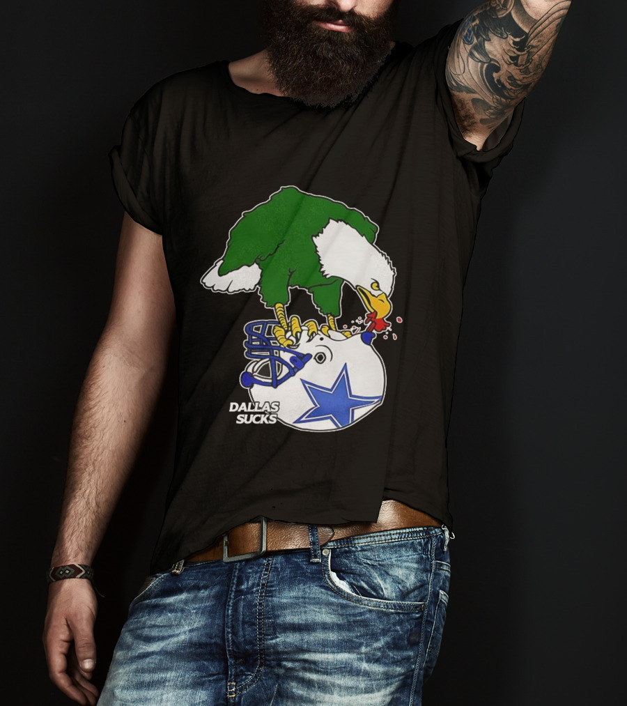 Philadelphia Eagles Pecking Dallas Helmet Dallas Sucks T-Shirt