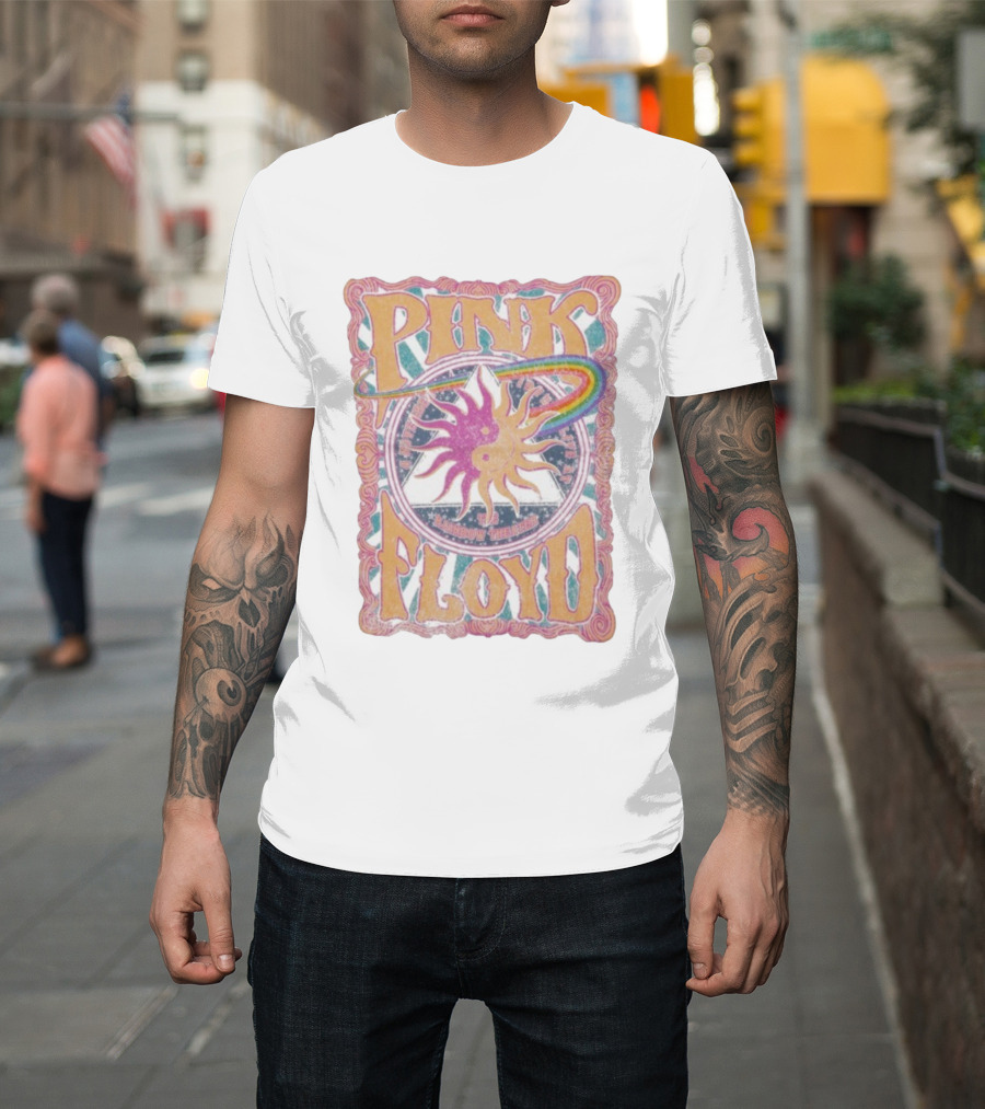 Pink Floyd Rainbow Theater Sun And Pyramid Vintage Style T-Shirt