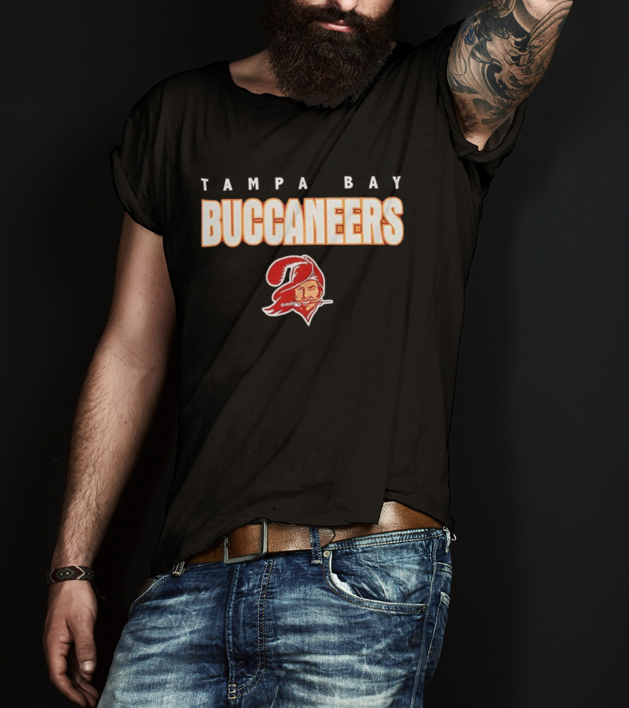 Tampa Bay Buccaneers Vintage Bucco Bruce Retro Style T-Shirt