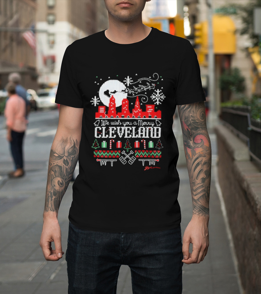We Wish You A Merry Cleveland Christmas Skyline Santa And Gifts T-Shirt