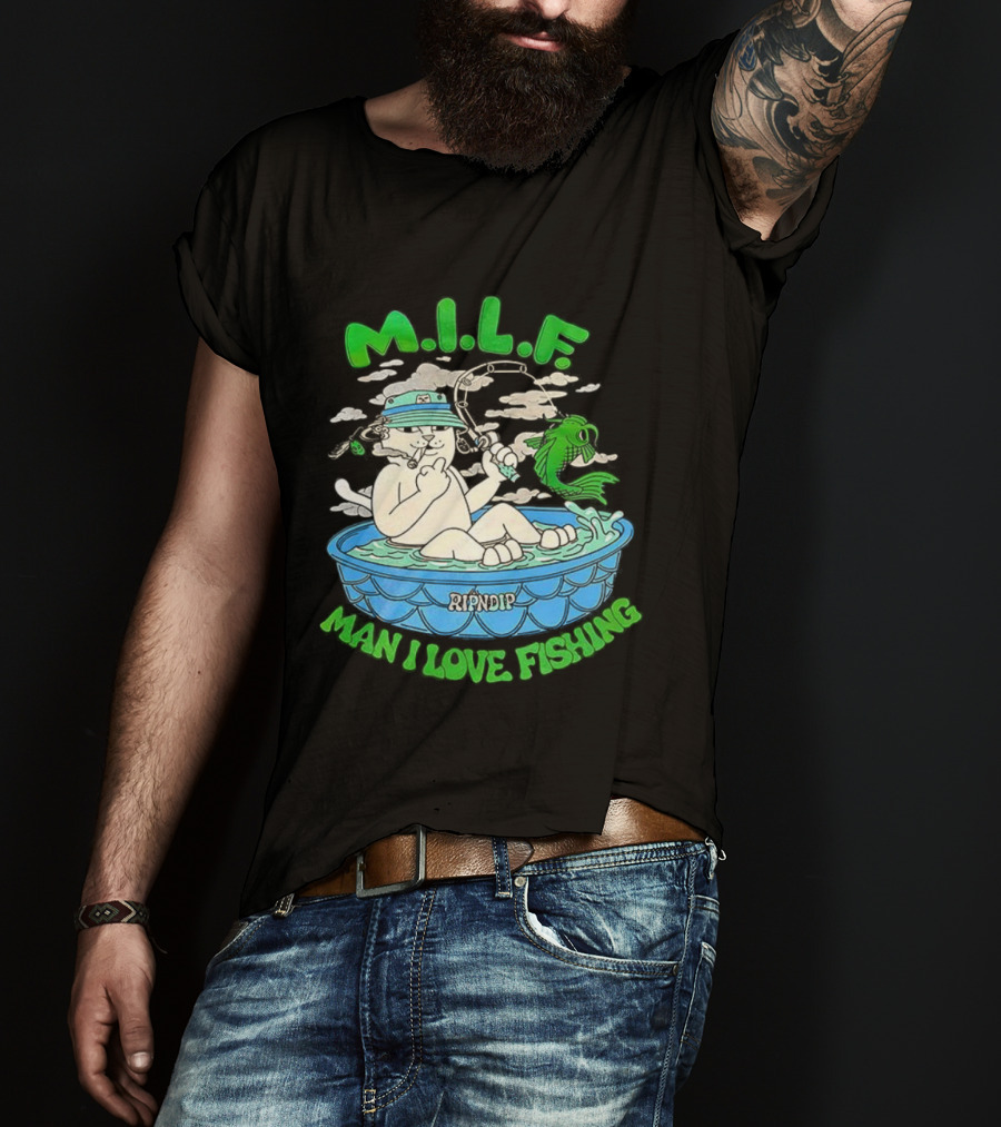 M.I.L.F Man I Love Fishing Cat In Boat Fun Design T-Shirt