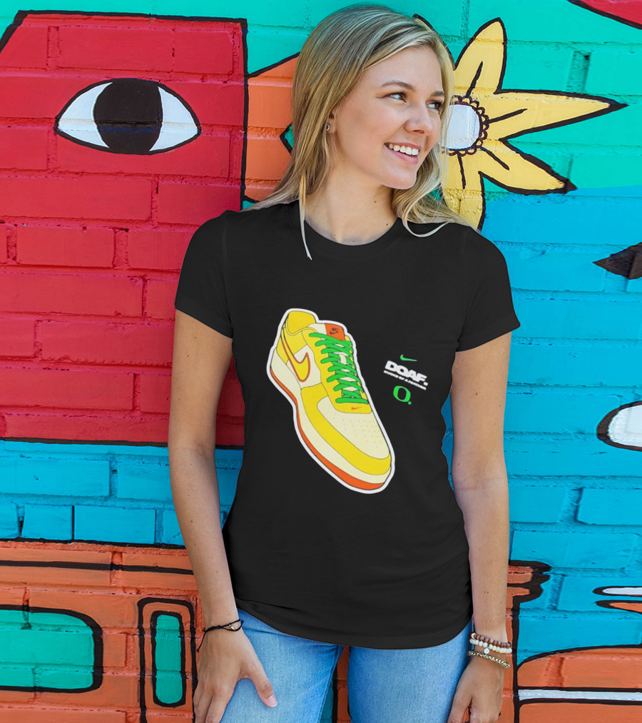 Oregon Ducks DOAF Hatched Heat Nike Sneaker T-Shirt