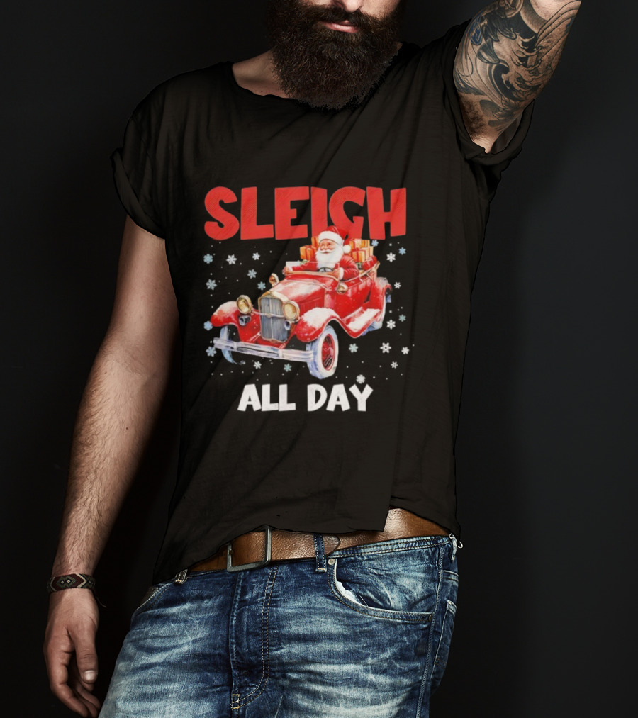 Sleigh Santa Claus Driving Vintage Car Merry Christmas T-Shirt