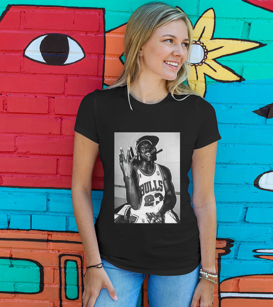 Chicago Bulls Michael 23 Cigar Celebration 4x Champions T-Shirt