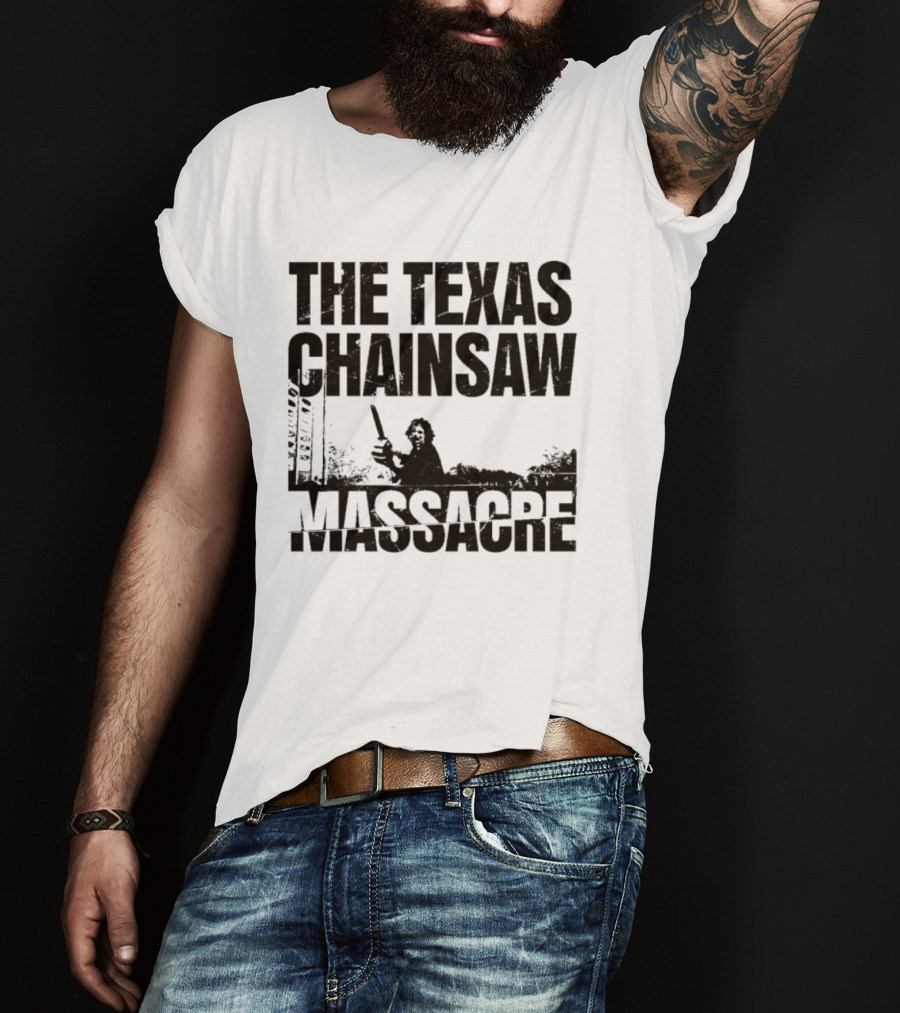 The Texas Chainsaw Massacre The Getaway Chainsaw Wielding Scene T-Shirt