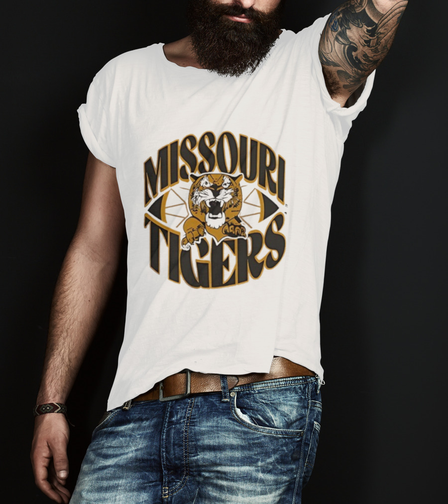 Missouri Tigers Roaring Mascot Claw Graphic T-Shirt