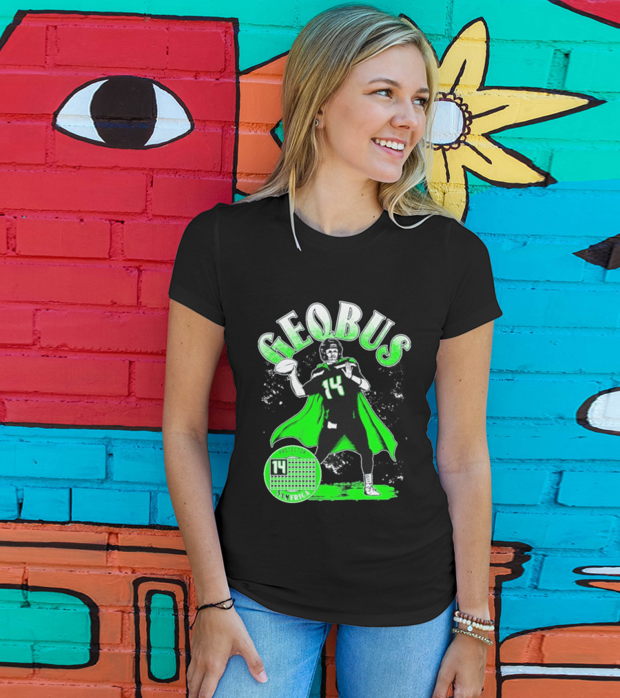 Geqbus Protector 14 Sam Erica Football Hero Green Cape T-Shirt