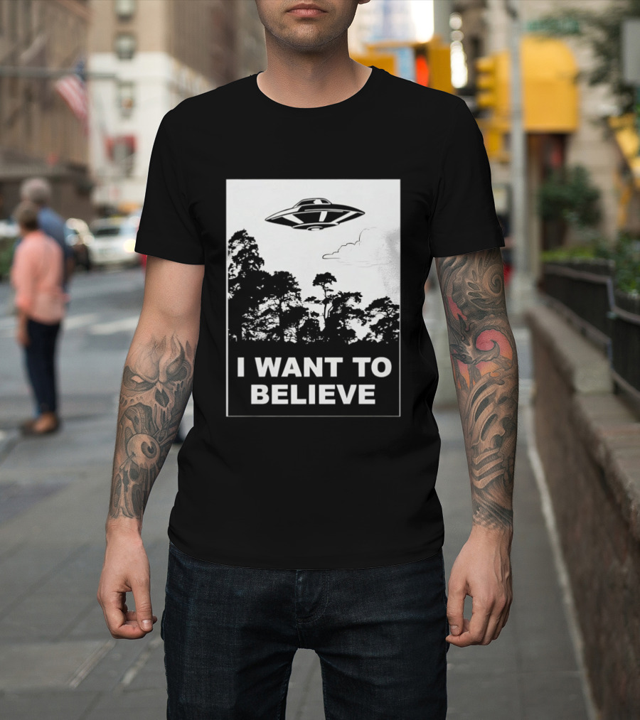 UFO I Want To Believe Flying Saucer Forest T-Shirt