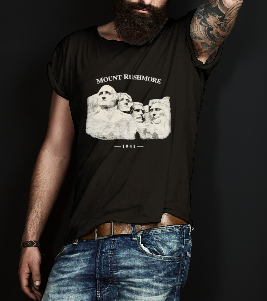 Mount Rushmore National Memorial South Dakota 1941 T-Shirt