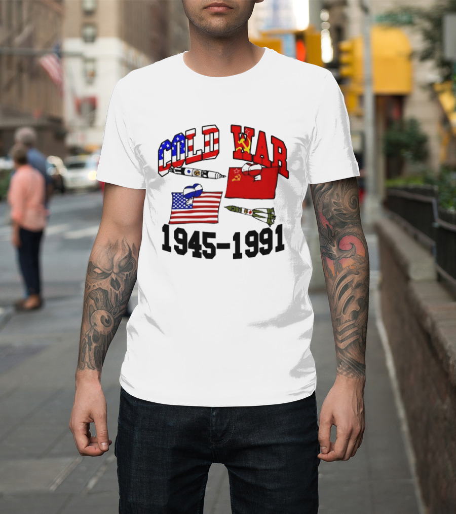 Cold War 1945 1991 American Soviet Rivalry Flags And Rockets T-Shirt
