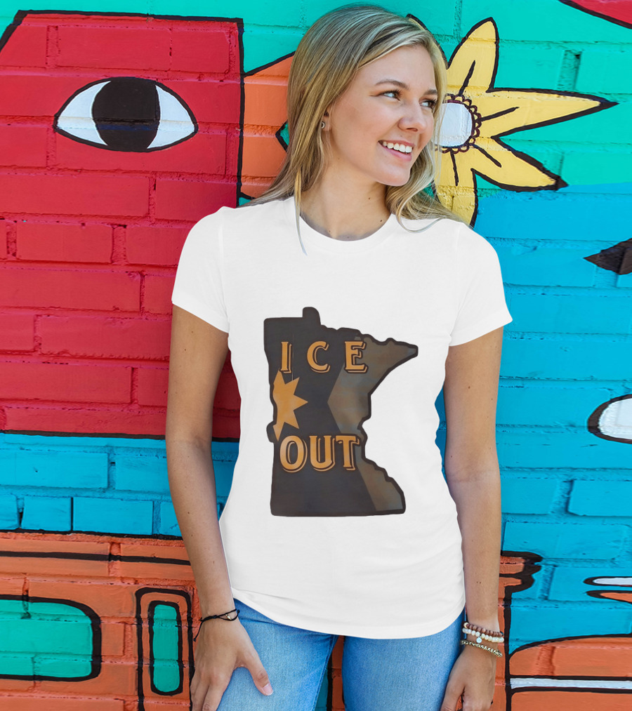 Minnesota Ice Out Bold Graphic State Map T-Shirt