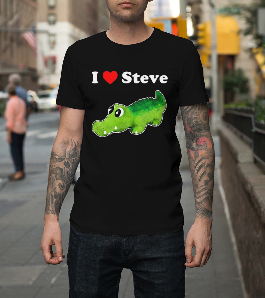 I Love Steve Cute Green Cartoon Gator T-Shirt