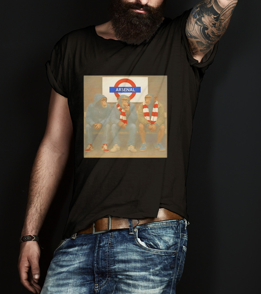 Arsenal Fans Chimpanzee Trio In London Underground Setting T-Shirt