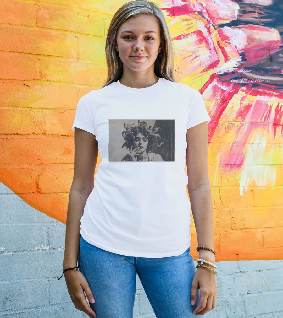 Medusa Smoking T-Shirt