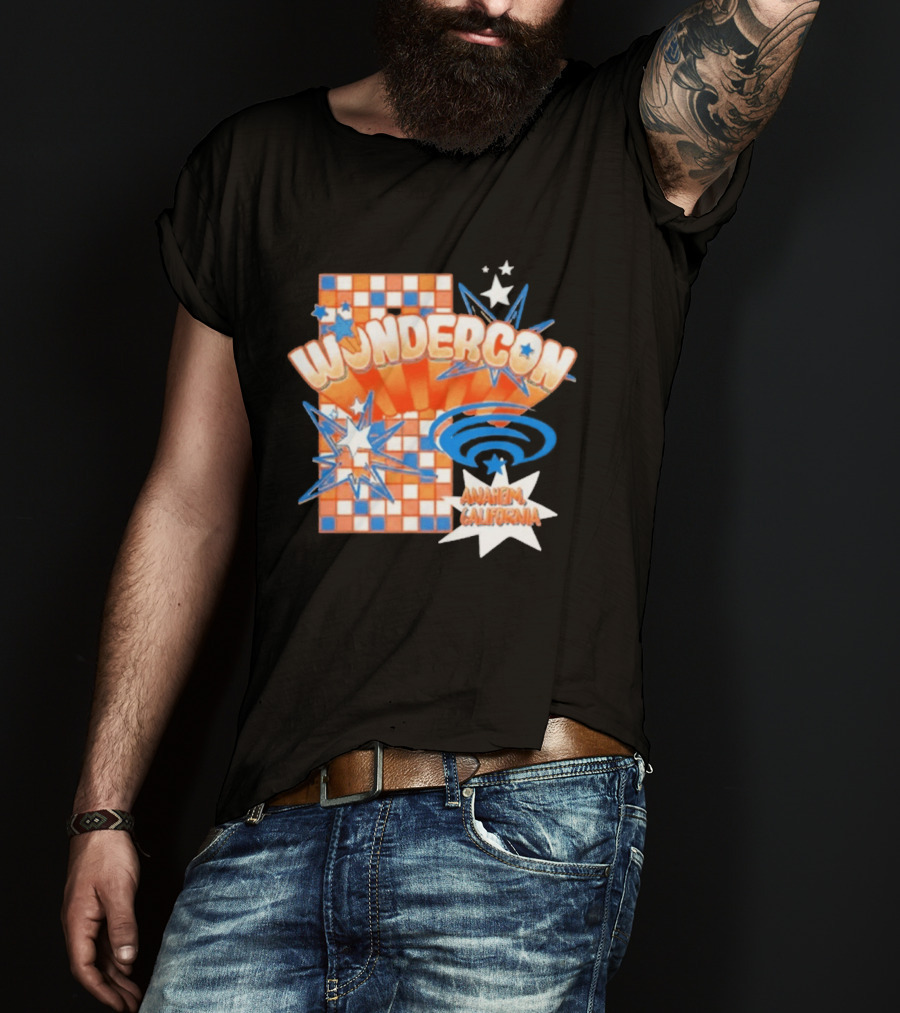 WonderCon Anaheim California 2026 Starburst Checkered T-Shirt