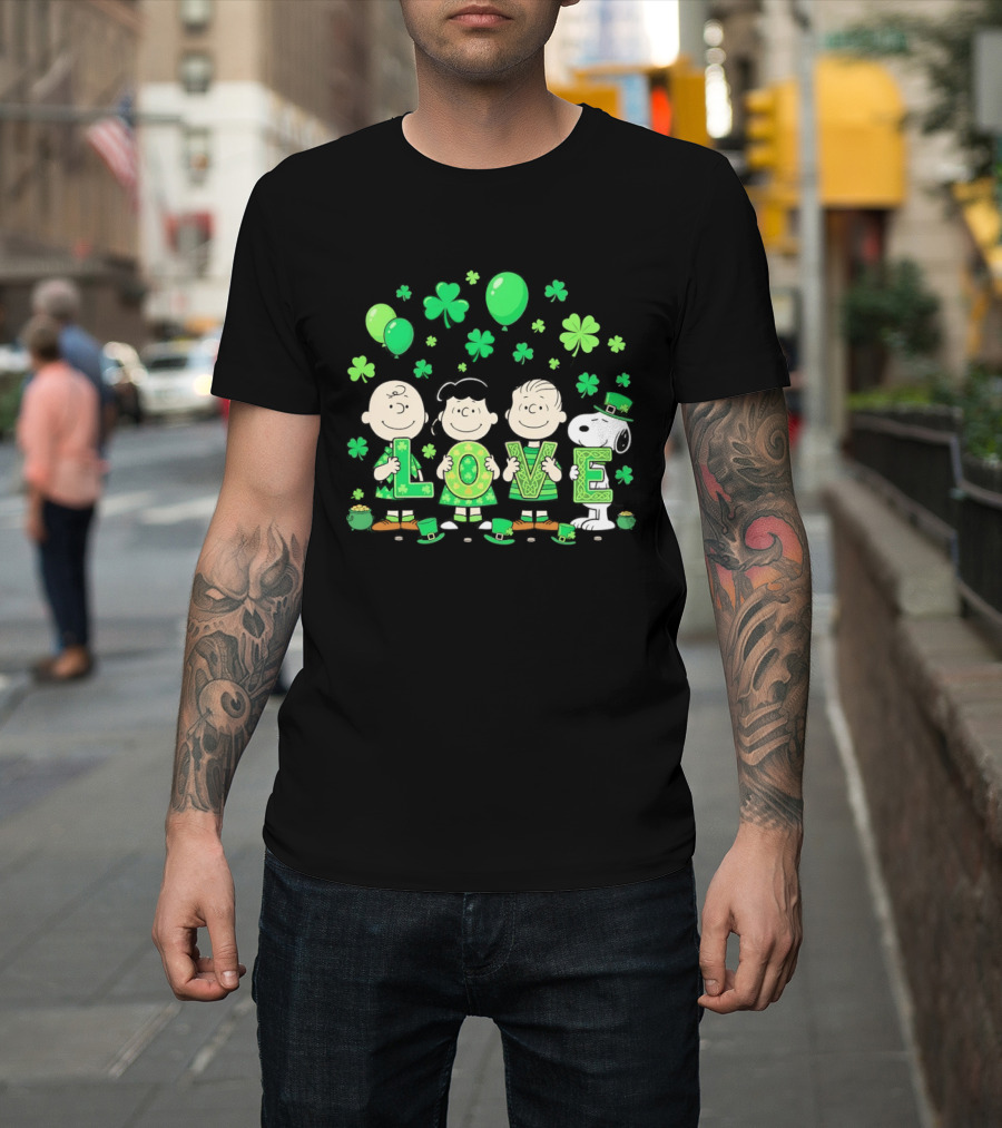 Snoopy Charlie Brown And Friends Love Shamrock St. Patrick's Day Celebration T-Shirt